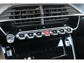 Peugeot 208 (2024) thumbnail 23