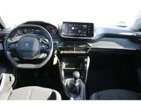 Peugeot 2008 (2020) thumbnail 14