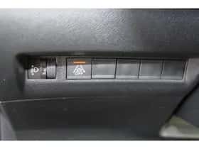 Peugeot 2008 (2020) thumbnail 16