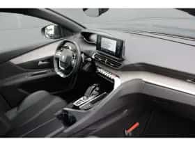 Peugeot 3008 (2022) thumbnail 3