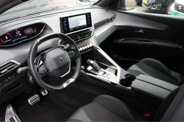 Peugeot 3008 (2022) thumbnail 22