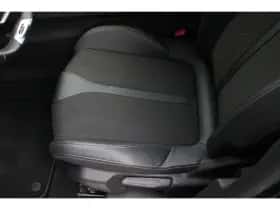 Peugeot 3008 (2022) thumbnail 24