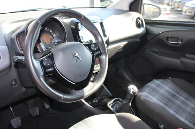 Peugeot 108 (2020) thumbnail 17