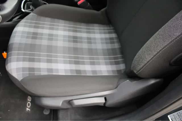 Peugeot 108 (2020) thumbnail 19