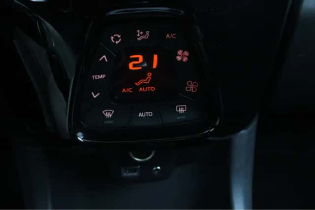 Peugeot 108 (2020) thumbnail 31