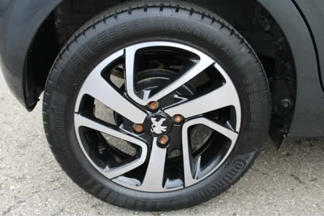 Peugeot 108 (2020) thumbnail 9