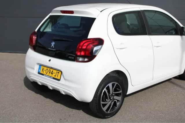 Peugeot 108 (2020) thumbnail 9