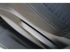 Peugeot 208 (2012) thumbnail 19