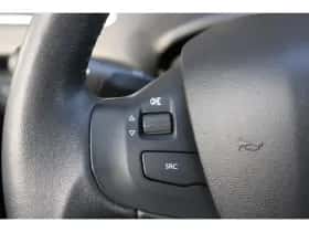 Peugeot 208 (2012) thumbnail 25