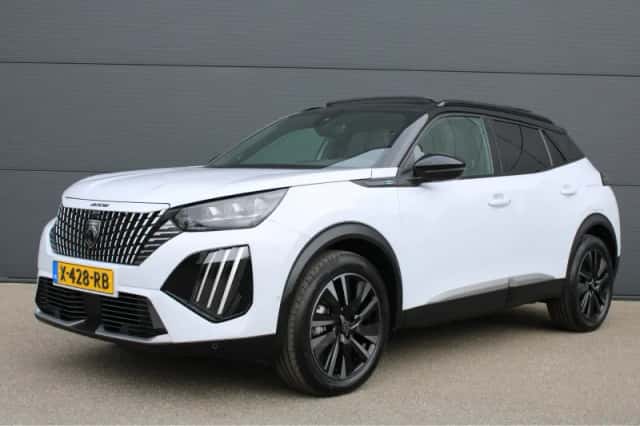 Peugeot e-2008 (2024) thumbnail 1