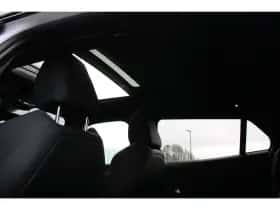 Peugeot e-2008 (2024) thumbnail 13