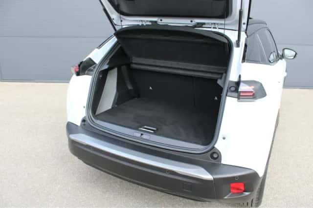 Peugeot e-2008 (2024) thumbnail 16