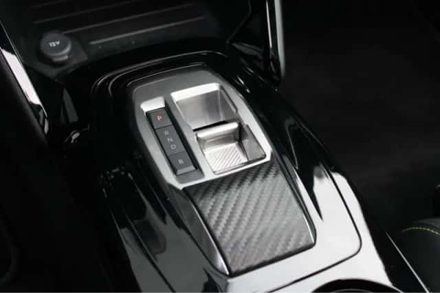 Peugeot e-2008 (2024) thumbnail 20