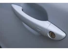 Peugeot e-2008 (2024) thumbnail 32