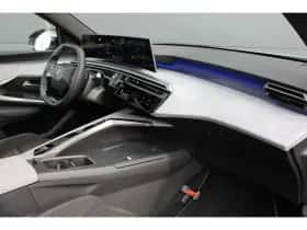 Peugeot 5008 (2025) thumbnail 3