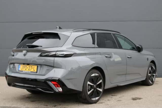 Peugeot e-308 (2025) thumbnail 2