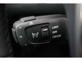 Peugeot 2008 (2025) thumbnail 25