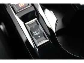Peugeot 2008 (2025) thumbnail 36