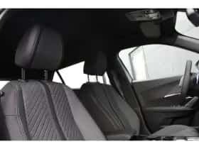 Peugeot 2008 (2025) thumbnail 5