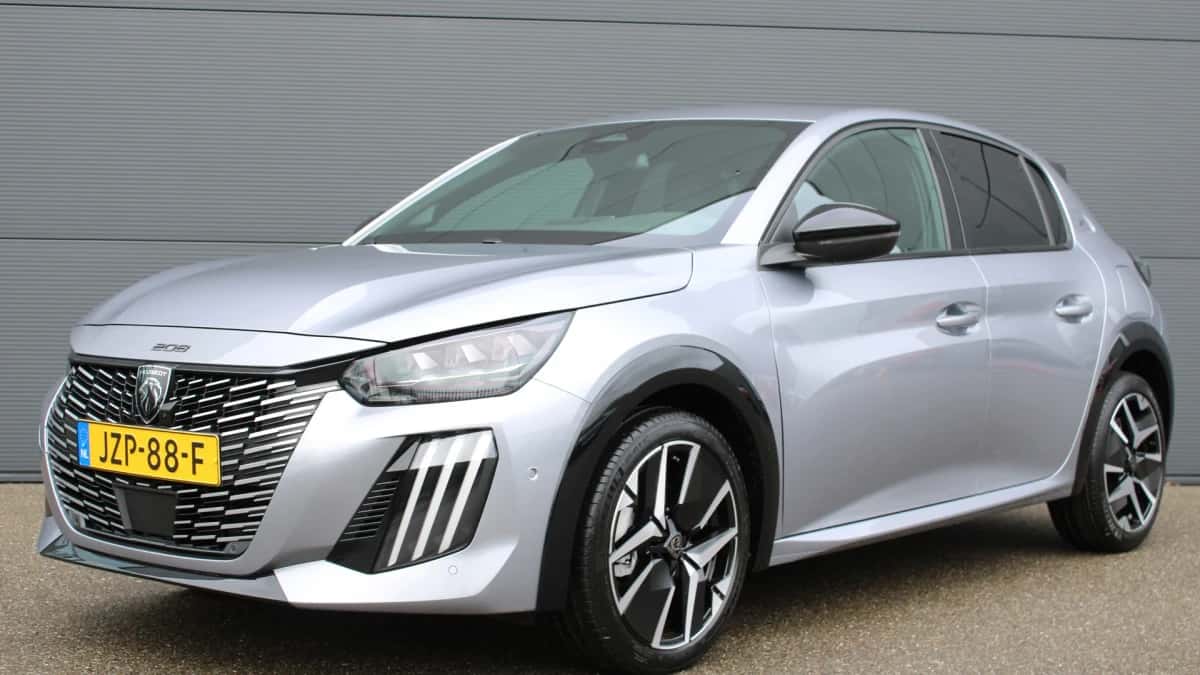 Peugeot 208 (2026) — foto 1