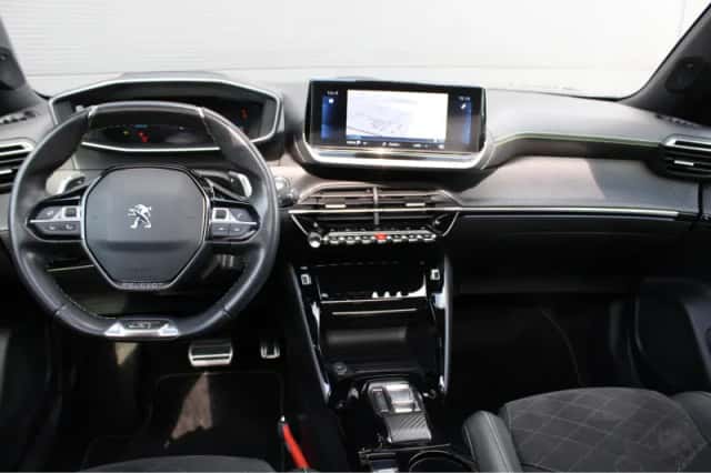 Peugeot 2008 (2022) thumbnail 14