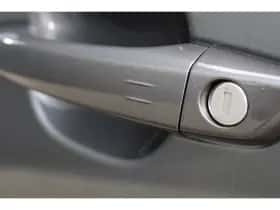Peugeot 2008 (2022) thumbnail 15