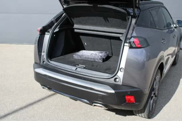 Peugeot 2008 (2022) thumbnail 10