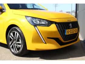 Peugeot 208 (2021) thumbnail 18