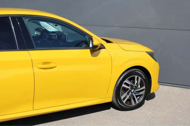 Peugeot 208 (2021) thumbnail 21