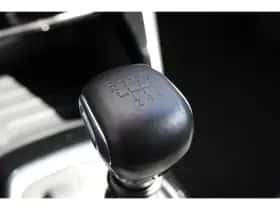 Peugeot 208 (2021) thumbnail 23