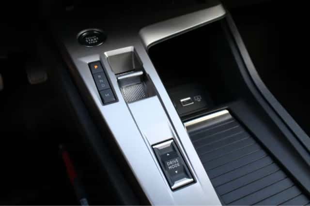 Peugeot 408 (2025) thumbnail 16