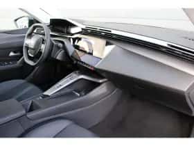 Peugeot 408 (2025) thumbnail 3