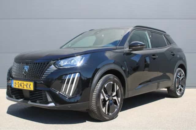 Peugeot 2008 (2023) thumbnail 1