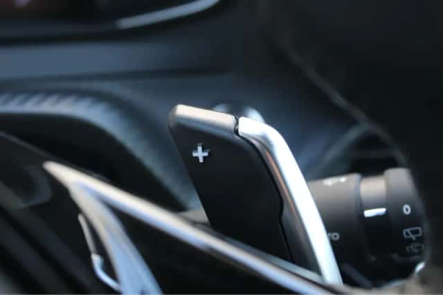 Peugeot 2008 (2023) thumbnail 23
