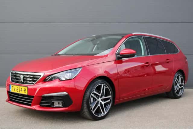 Peugeot 308 (2018) thumbnail 1