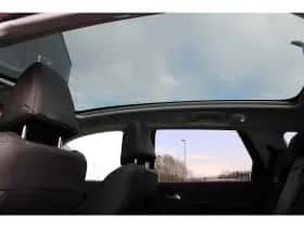 Peugeot 308 (2018) thumbnail 15