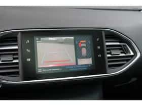 Peugeot 308 (2018) thumbnail 25