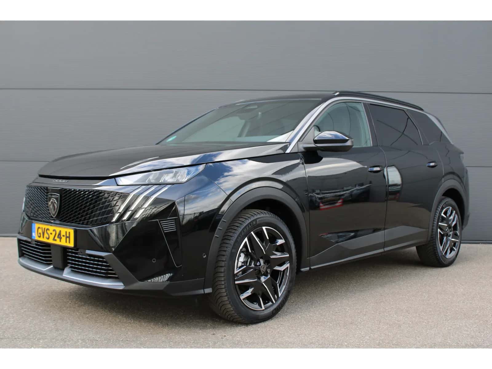 Peugeot 5008 (2025) — foto 1