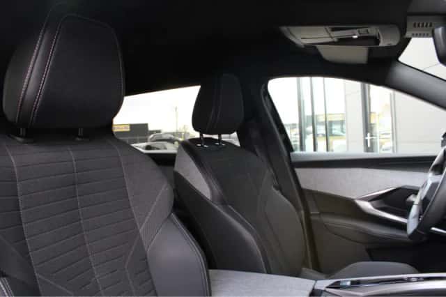 Peugeot 5008 (2025) thumbnail 4