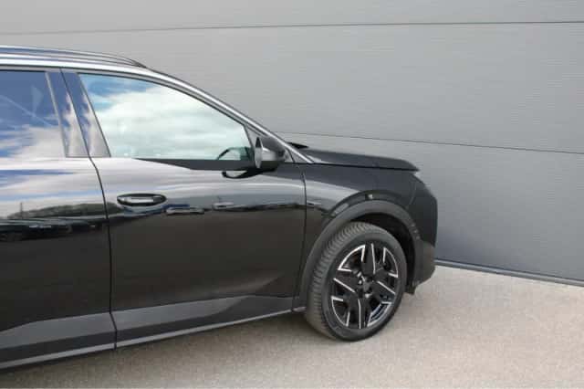 Peugeot 5008 (2025) thumbnail 10