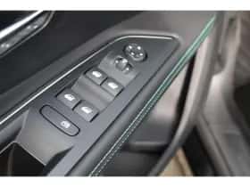 Peugeot 5008 (2023) thumbnail 13