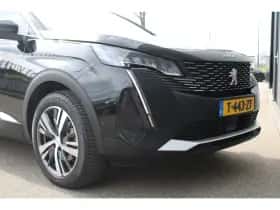 Peugeot 5008 (2023) thumbnail 5