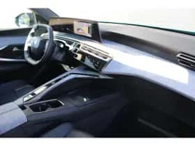 Peugeot 3008 (2025) thumbnail 3