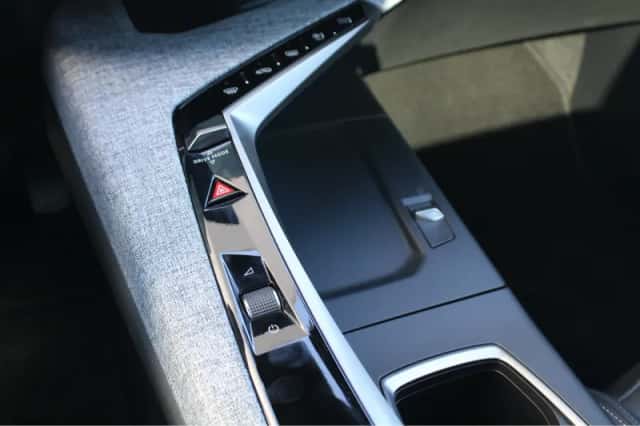 Peugeot 3008 (2025) thumbnail 29