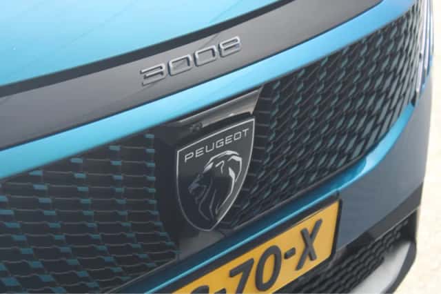 Peugeot 3008 (2025) thumbnail 8