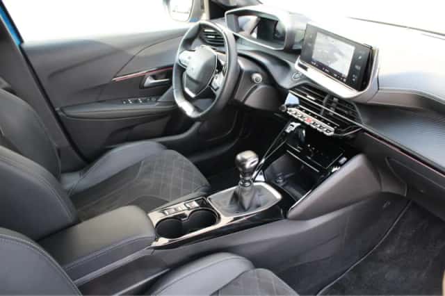 Peugeot 208 (2022) thumbnail 3