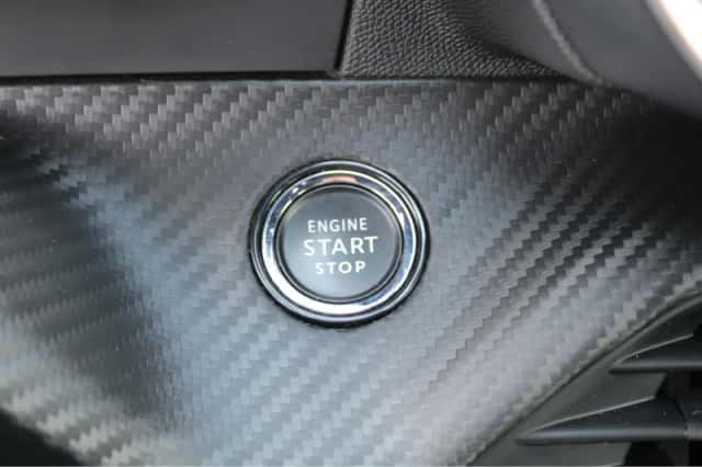 Peugeot 208 (2022) thumbnail 25