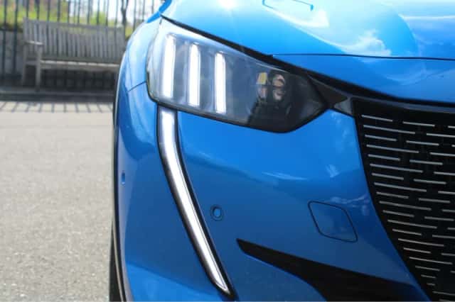 Peugeot 208 (2022) thumbnail 31