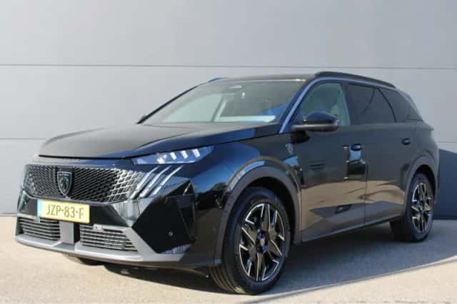 Peugeot 5008 (2026) thumbnail 1