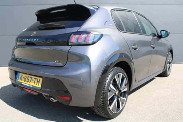 Peugeot 208 (2021) thumbnail 11